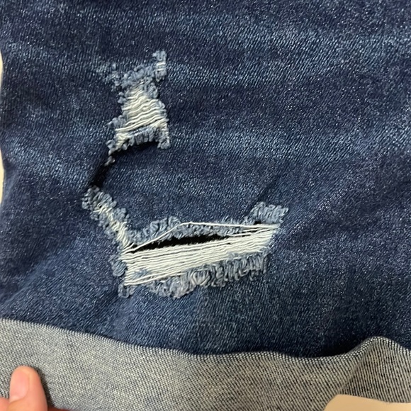 Plus Size Distressed Jean Shorts 18w Ava & Viv - Picture 2 of 10